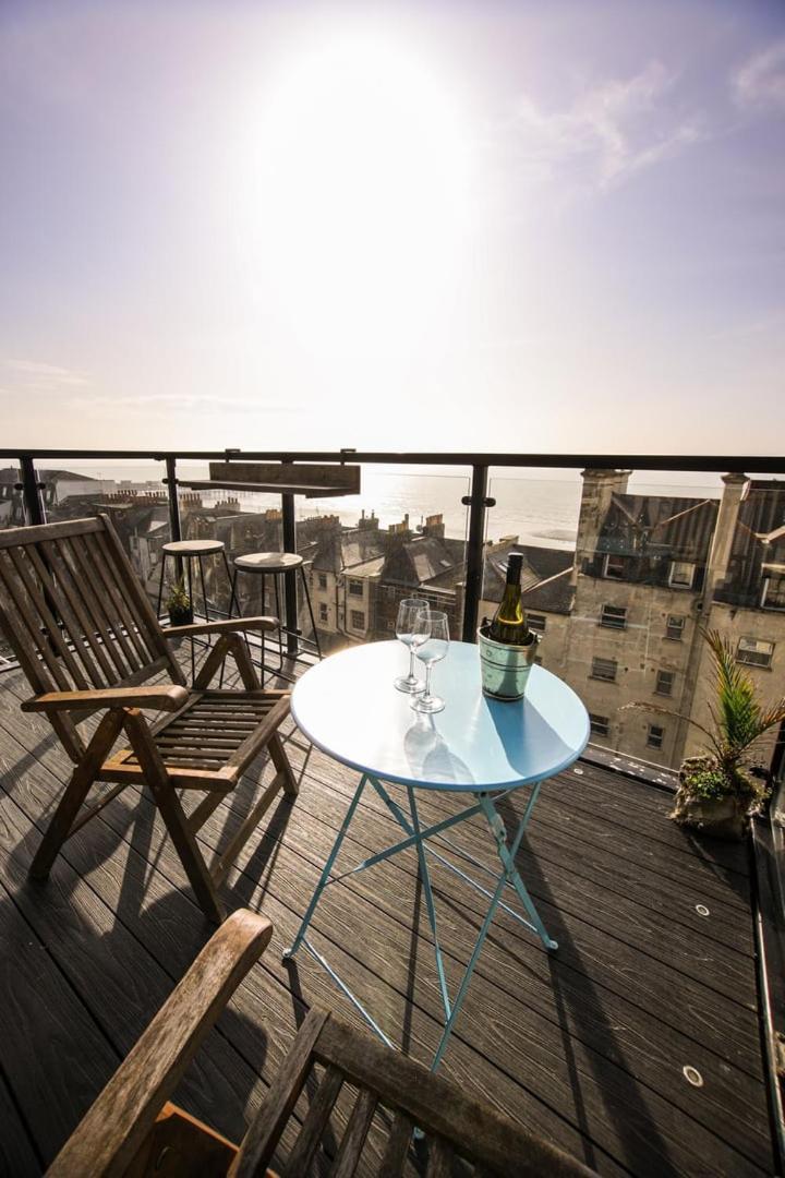 The Sunrise Penthouse Leilighet Hastings Eksteriør bilde