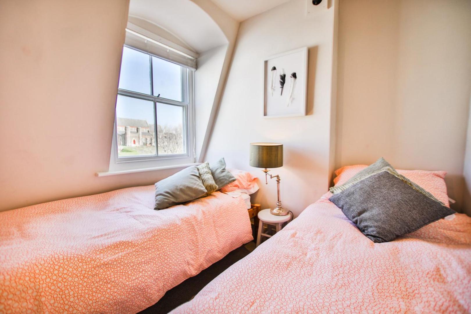 The Sunrise Penthouse Leilighet Hastings Eksteriør bilde